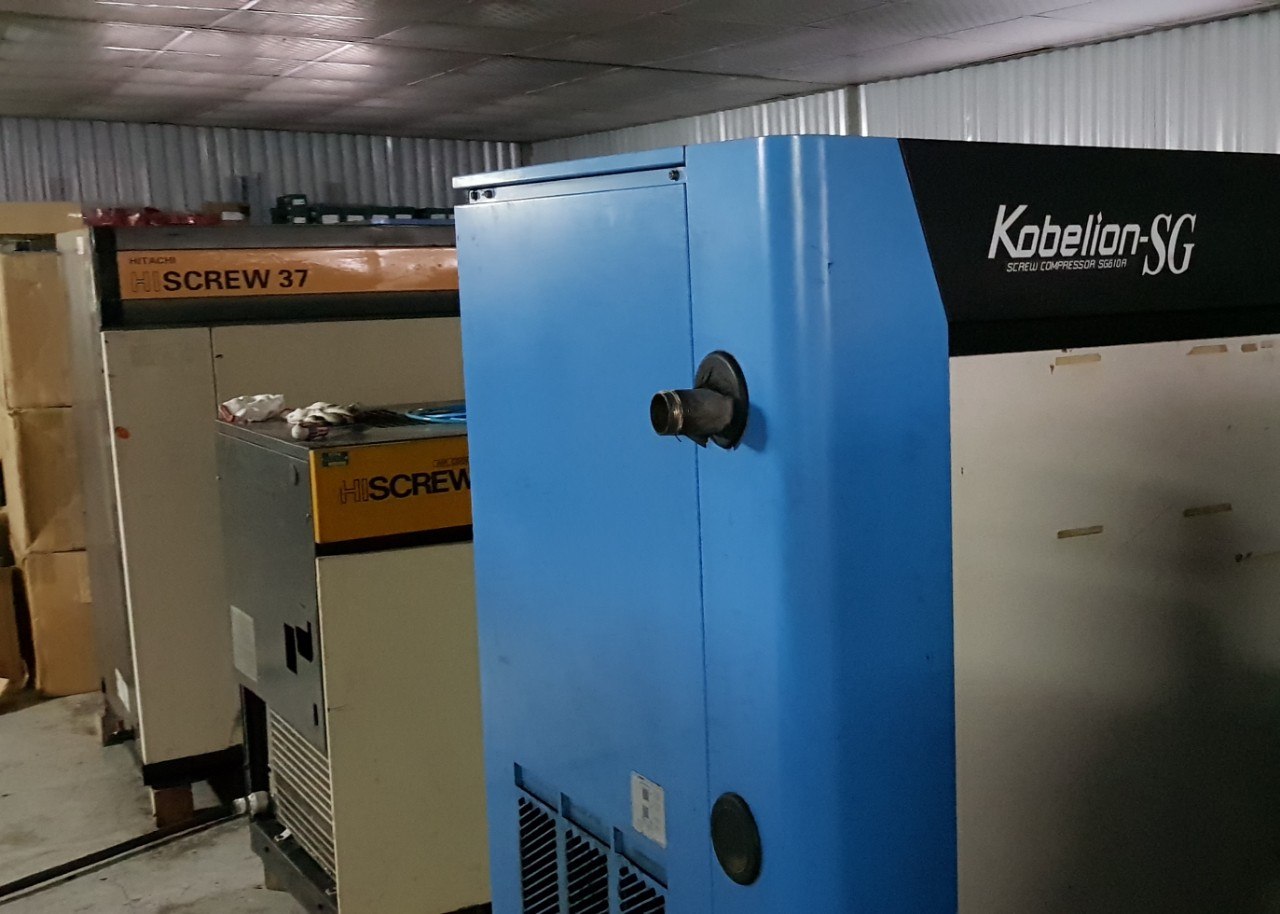 Giá máy nén khí cũ